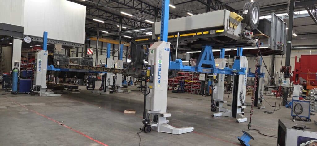 Herstelling stuursysteem MAX Trailer oplegger-dieplader in werkplaats LMJ Construct