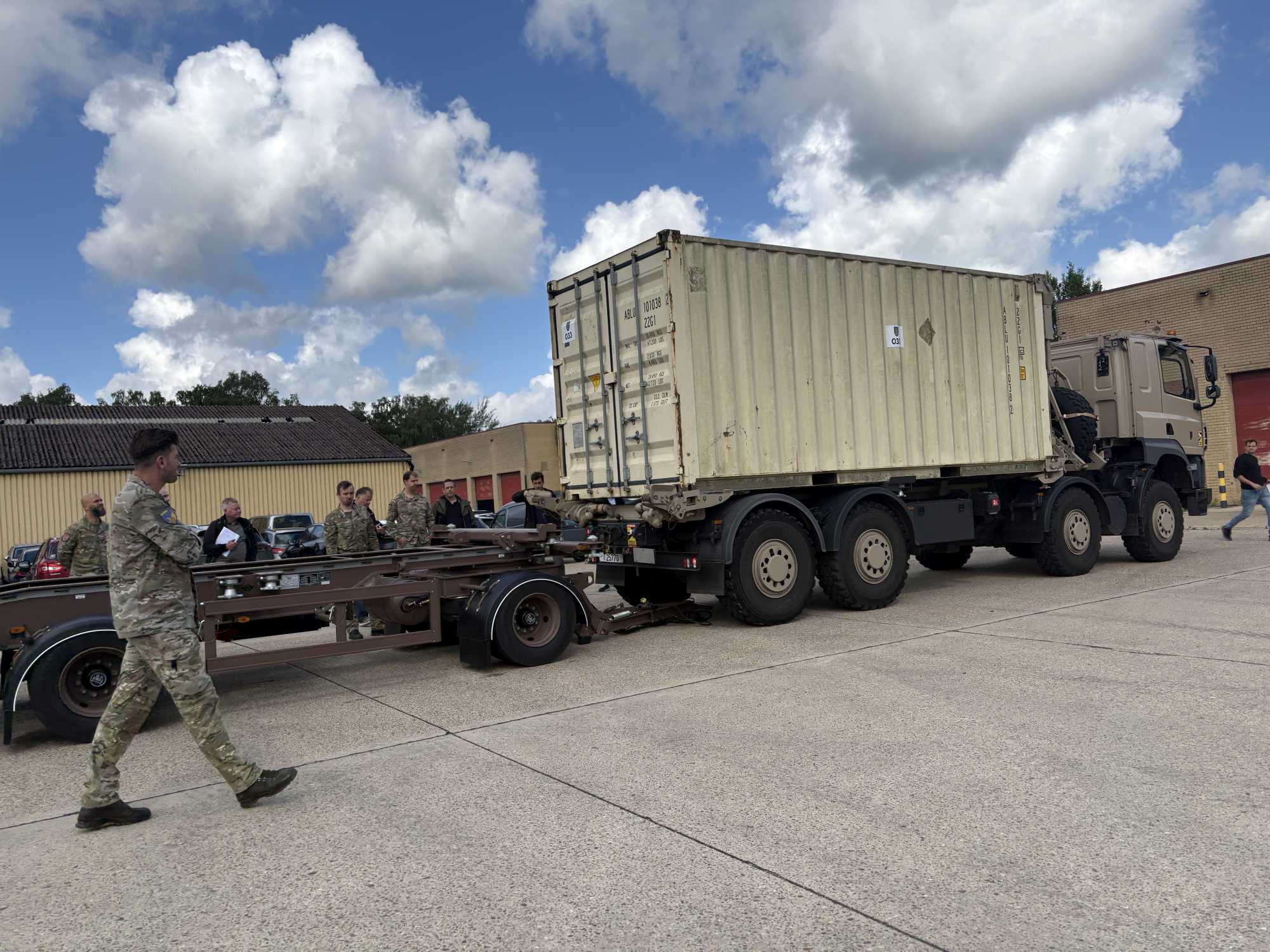Test 20ft Container Containeraanhangwagen Defensie