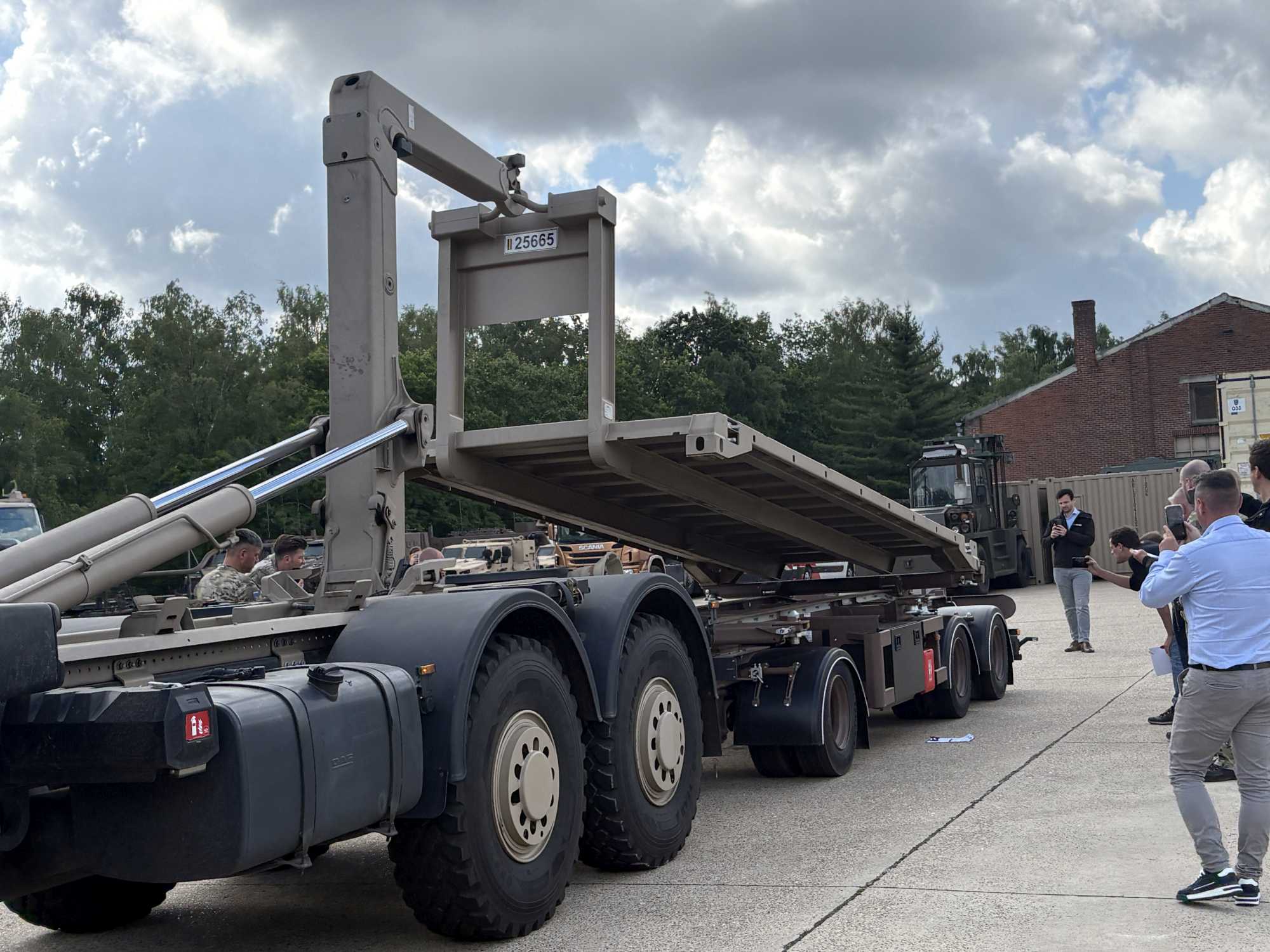 Test Prototype Panav Containeraanhangwagen Defensie
